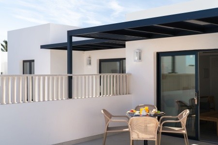 Kanárske ostrovy Lanzarote Nazaret Beach 15 dňový pobyt Bez stravy Letecky Letisko: Praha May 2026 (26/05/26- 9/06/26)