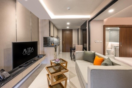 Thajsko Phuket Mida Grande Resort Phuket 16 dňový pobyt All Inclusive Letecky Letisko: Bratislava March 2026 (30/03/26-14/04/26)