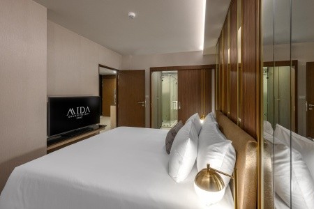 Thajsko Phuket Mida Grande Resort Phuket 16 dňový pobyt All Inclusive Letecky Letisko: Bratislava March 2026 (30/03/26-14/04/26)