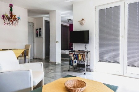 R2 Maryvent Beach Apartment - 90