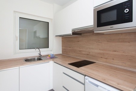 R2 Maryvent Beach Apartment - 95