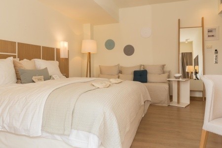 St. George Lycabettus - 80