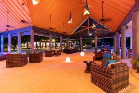 Furaveri Island Resort & Spa (Raa Atoll) - 9