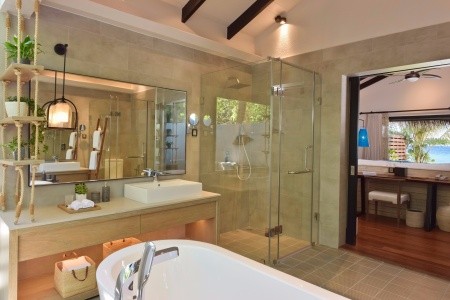 Maldivy Severný Atol Male Grand Park Kodhipparu 10 dňový pobyt Polpenzia Letecky Letisko: Praha July 2026 (11/07/26-20/07/26)