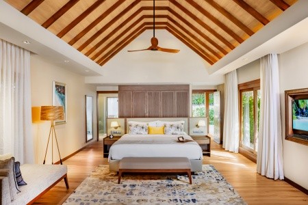 Maldivy Severný Atol Male Baros Maldives 12 dňový pobyt Polpenzia Letecky Letisko: Praha April 2026 (29/04/26-10/05/26)