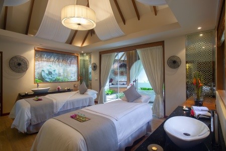 Maldivy Severný Atol Male Baros Maldives 12 dňový pobyt Polpenzia Letecky Letisko: Praha April 2026 (29/04/26-10/05/26)