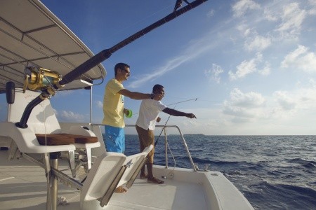 Maldivy Severný Atol Male Baros Maldives 12 dňový pobyt Polpenzia Letecky Letisko: Praha April 2026 (29/04/26-10/05/26)