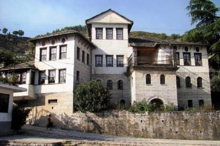 Severní Albánie - země orlů, kaňonů a smaragdových řek - let - 8