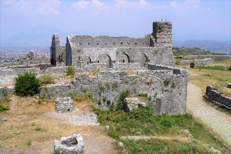 Severní Albánie - země orlů, kaňonů a smaragdových řek - let - 31