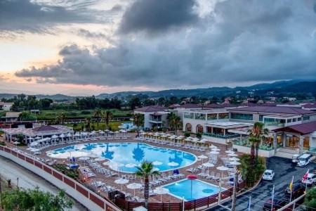 Almyros Beach Resort & Spa - 21