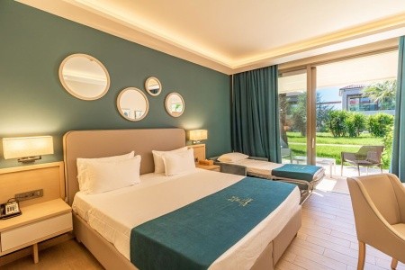 Almyros Beach Resort & Spa - 92