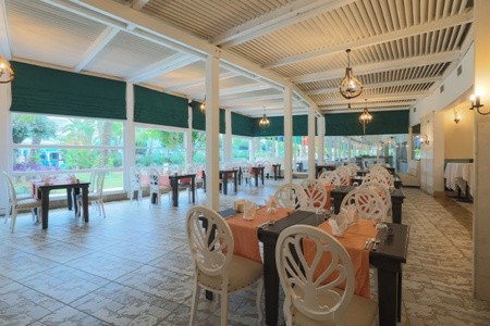 Turecko Turecká riviéra Crystal Admiral Resort & Spa 7 dňový pobyt Ultra All inclusive Letecky Letisko: Praha June 2026 ( 5/06/26-11/06/26)