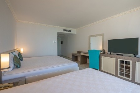 Sunrise Queen Luxury Resort & Spa - 28