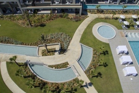 Myrion Beach Resort - 9