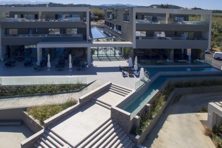 Myrion Beach Resort - 14