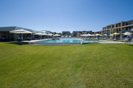 Myrion Beach Resort - 50