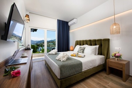 The Royal Grand - 12