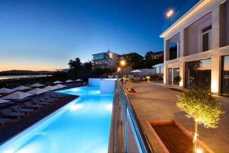 The Royal Grand - 34