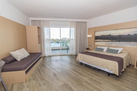 Eix Lagotel Holiday Resort