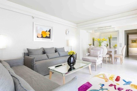 St. George Lycabettus - 150