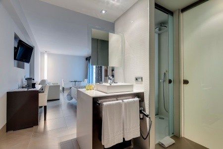 Španielsko Menorca Barceló Hamilton Menorca - Adults Only 5 dňový pobyt Polpenzia Letecky Letisko: Budapešť October 2026 ( 6/10/26-10/10/26)