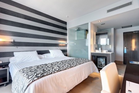 Španielsko Menorca Barceló Hamilton Menorca - Adults Only 5 dňový pobyt Polpenzia Letecky Letisko: Budapešť October 2026 ( 6/10/26-10/10/26)