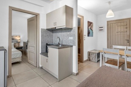 Evina Rooms & Villas - 30