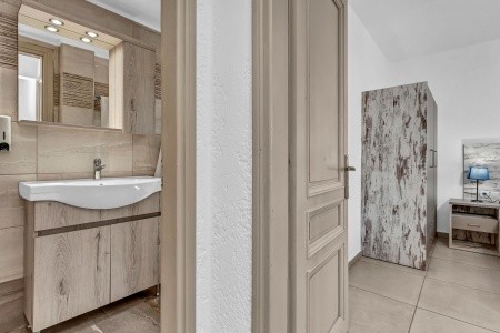 Evina Rooms & Villas - 37