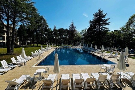 Queen Nelly Park - 8