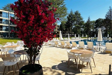 Queen Nelly Park - 9