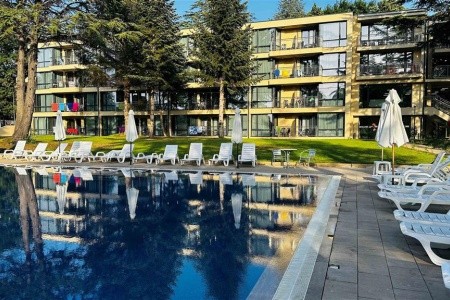 Queen Nelly Park - 10