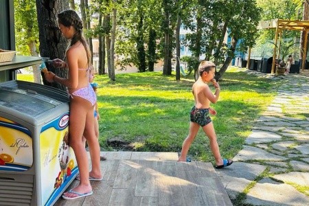 Queen Nelly Park - 19