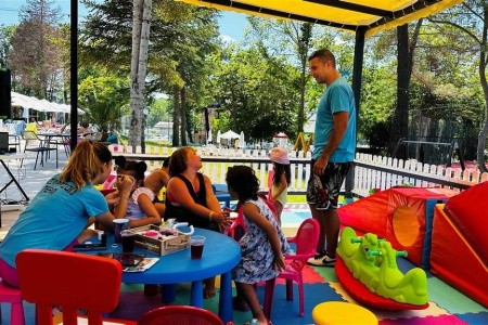 Queen Nelly Park - 25