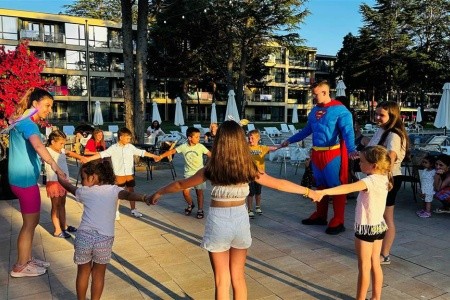 Queen Nelly Park - 26