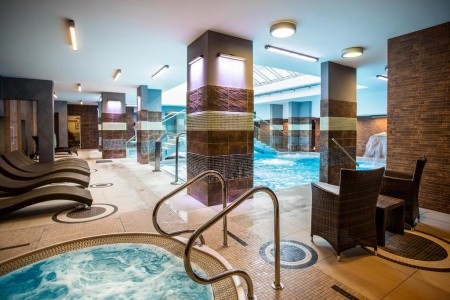 Poľsko  Zameczek 8 dňový pobyt Raňajky Vlastná March 2026 (23/03/26-30/03/26)