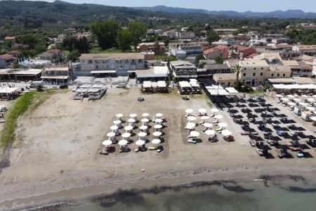 Aqua Luxury Suites - 32