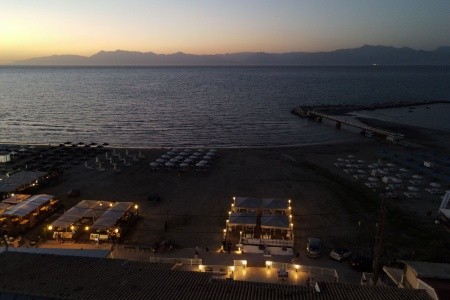 Aqua Luxury Suites - 35