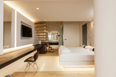 Kahlua Sea View Suites - 18