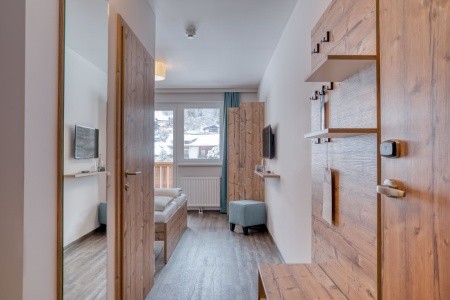 Rakúsko Bad Kleinkirchheim Cooee Alpin Bad Kleinkirchheim 9 dňový pobyt Polpenzia Vlastná May 2025 (13/05/25-21/05/25)