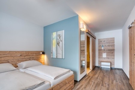 Rakúsko Bad Kleinkirchheim Cooee Alpin Bad Kleinkirchheim 9 dňový pobyt Polpenzia Vlastná May 2025 (13/05/25-21/05/25)