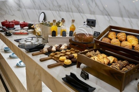 Vincci Larios Diez - 96