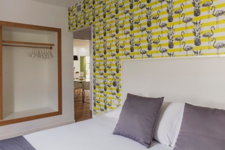 Flamingo Beach Mate - 87