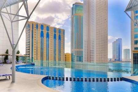 Pullman Sharjah Hotel - 29