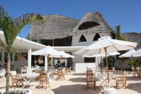 Zanzibar, Další oblasti na Zanzibaru, Dhow Inn, za <span>36.443</span> Kč