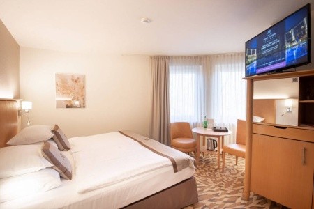 Maďarsko Balaton - severné pobrežie Lotus Therme & Spa 6 dňový pobyt Polpenzia Vlastná August 2026 (12/08/26-17/08/26)