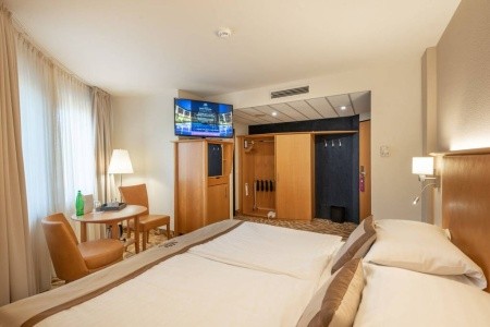 Maďarsko Balaton - severné pobrežie Lotus Therme & Spa 6 dňový pobyt Polpenzia Vlastná August 2026 (12/08/26-17/08/26)