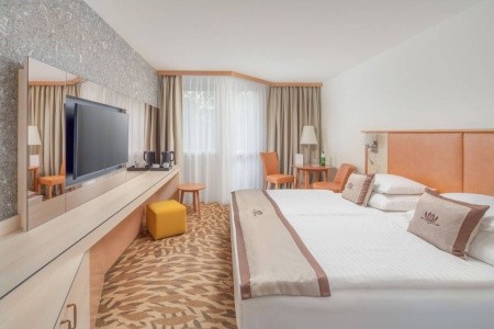 Maďarsko Balaton - severné pobrežie Lotus Therme & Spa 6 dňový pobyt Polpenzia Vlastná August 2026 (12/08/26-17/08/26)