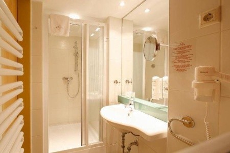 Maďarsko Južné Zadunajsko Dráva Thermal Resort 5 dňový pobyt Polpenzia Vlastná May 2026 (13/05/26-17/05/26)