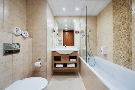 Maďarsko Balaton - severné pobrežie Europa Fit 4 dňový pobyt Raňajky Vlastná February 2026 (21/02/26-24/02/26)