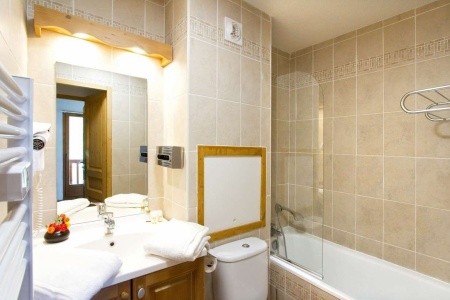 Residence Hameau Et Chalets De La Vallee D´or - 11